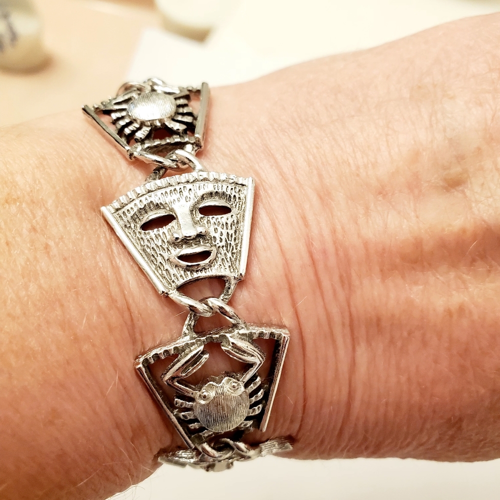 SARAH COV Talisman Of Love Bracelet, Zodiac, Crab 7.5 Inches